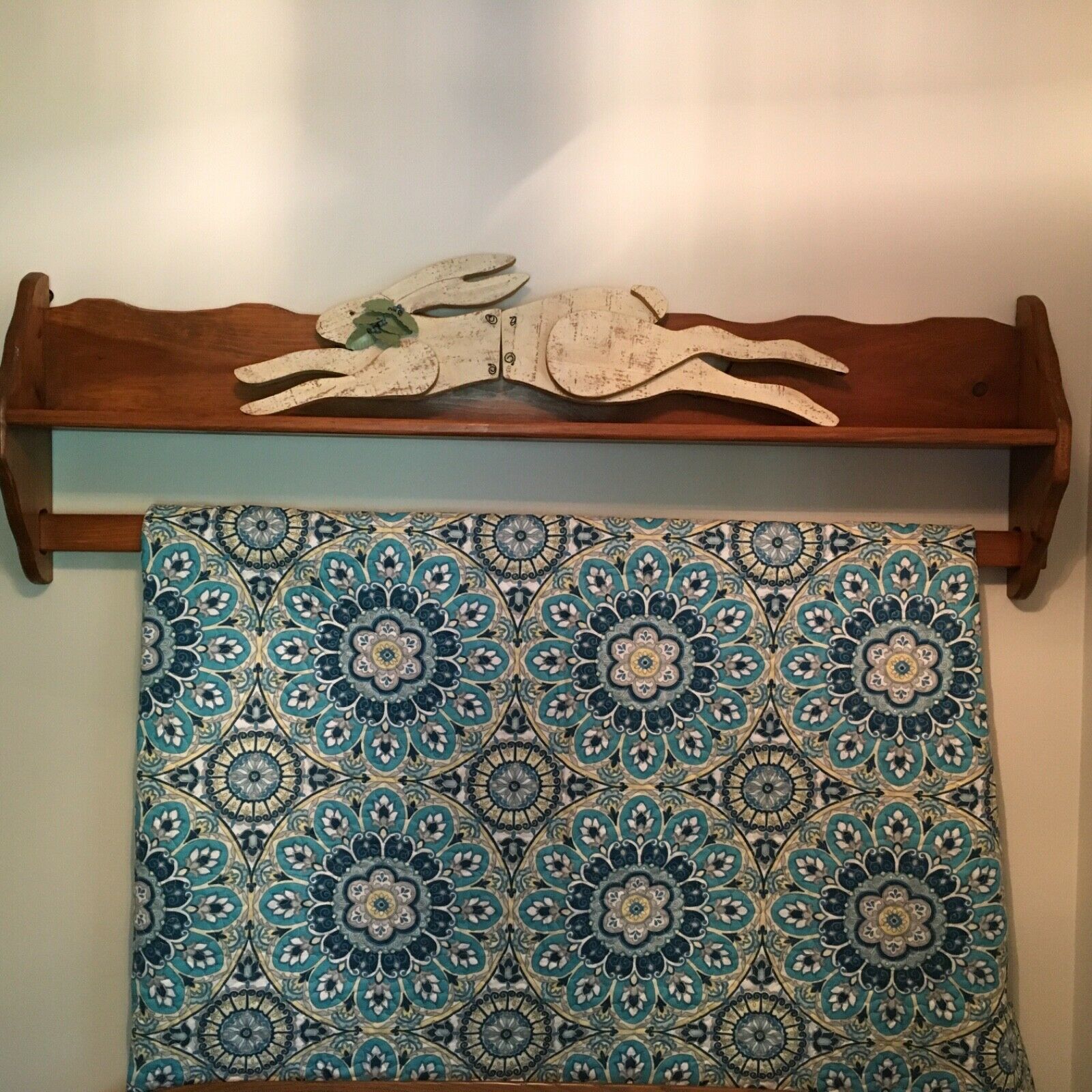Wall Quilt Blanket Rack W/shelf Wood Hand Crafted Euc Amish Primitive