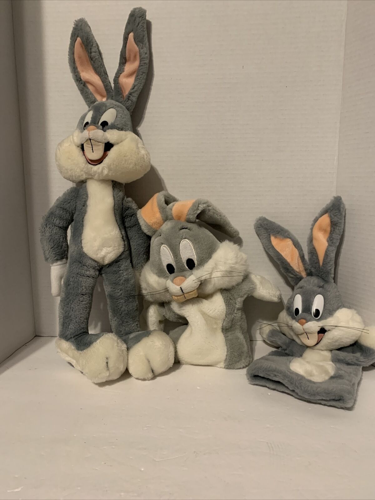 Vintage Bugs Bunny Lot: Vintage Space Jam And 2 Bugs Puppets Plush