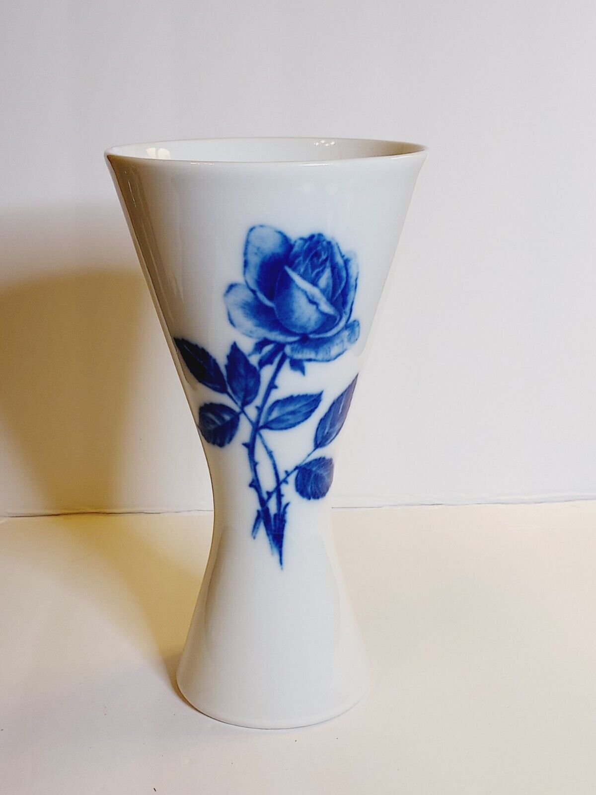 Bavaria Echt Cobalt Schumann Arzburg Germany Porcelain Vase Blue Flower As Is