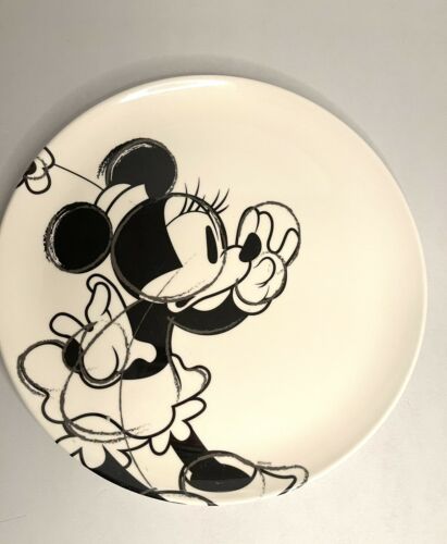 Zak Designs Disney Minnie Mouse Black White Art Sketch Plate