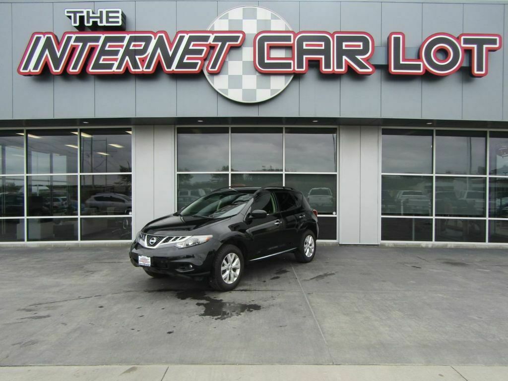 2014 Nissan Murano Awd 4dr Sv 2014 Nissan Murano, Midnight Garnet Metallic With 89168 Miles Available Now!
