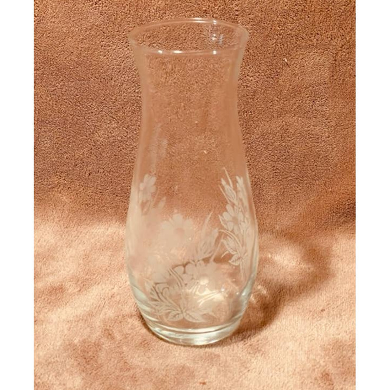 Vintage , Mid-century Pasabahce Turkish Glass Etched Floral Design 7" Vase